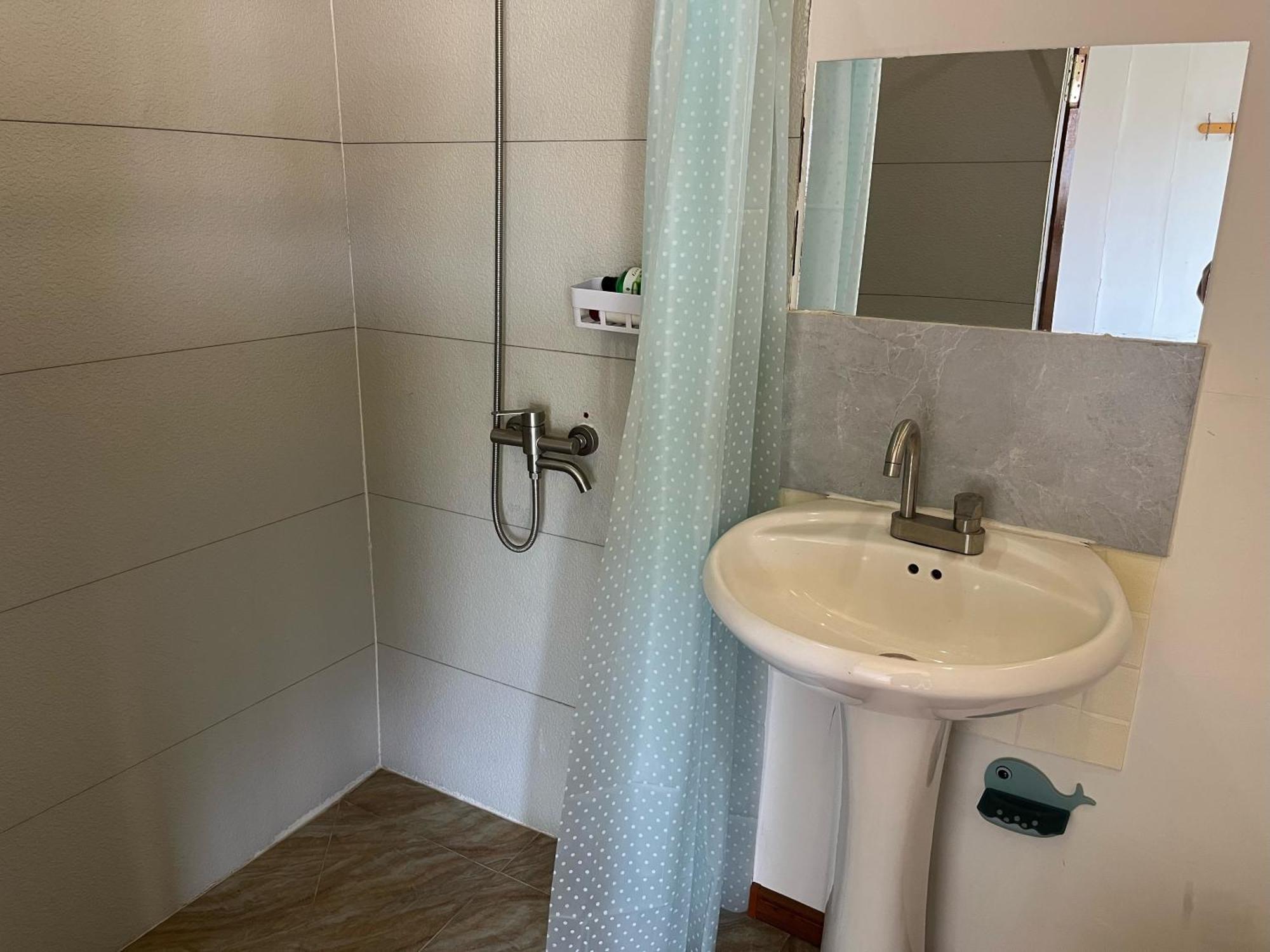 אולן בטור Gana'S Guest House And Tours מראה חיצוני תמונה